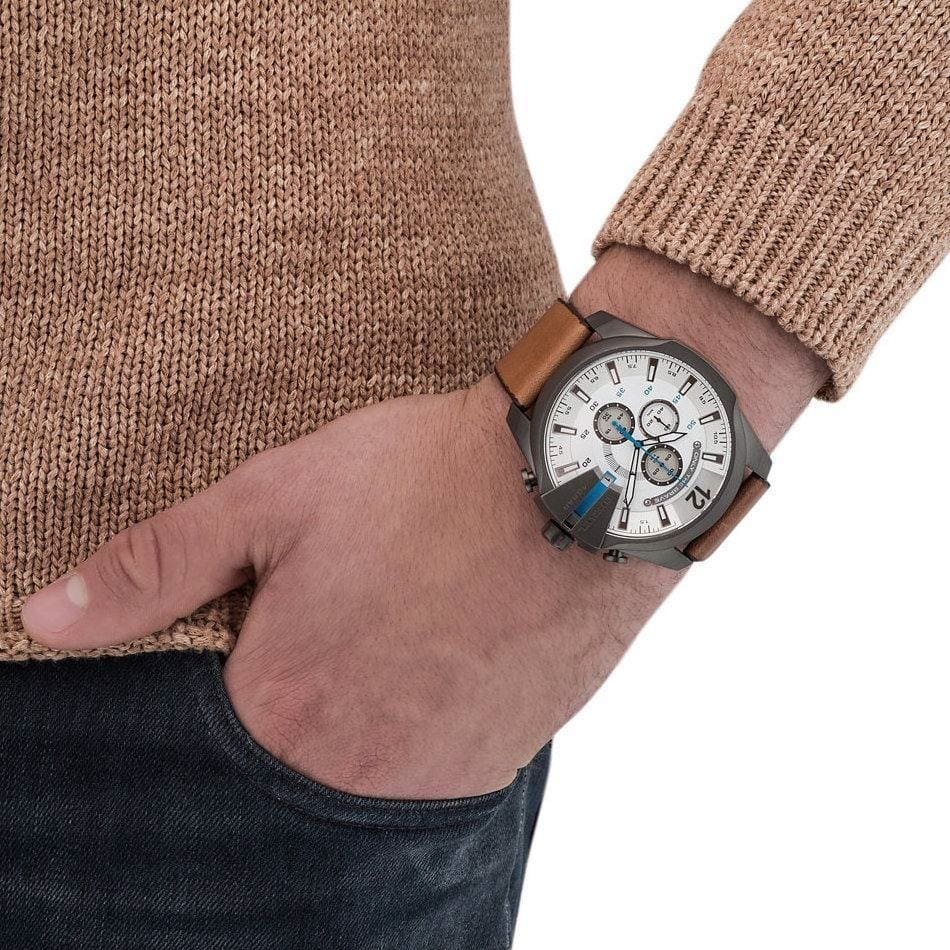 Diesel DZ4280 Mega Chief Chronograph Men's Watch – White Dial & Brown Leather Strap
